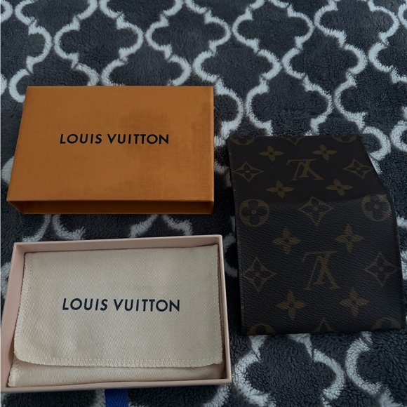 Louis Vuitton Monogram Card Holder in Brown and Tan - Picture 3 of 3